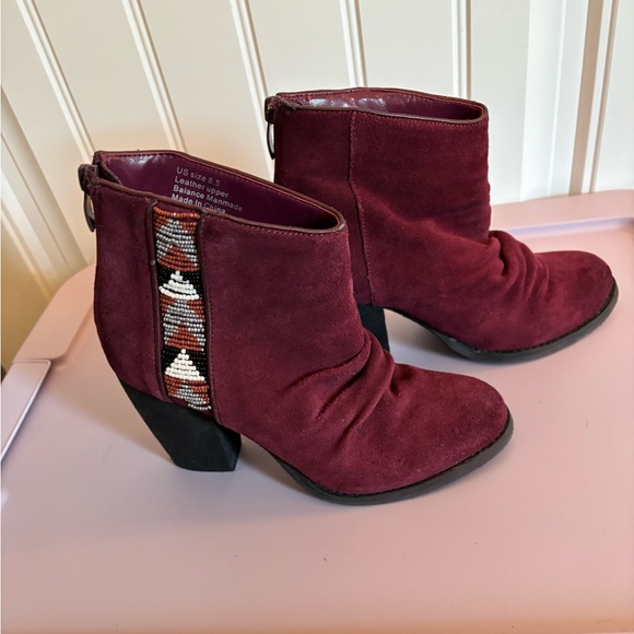Sbicca Kolli Burgundy Suede Ankle Beaded Boots Booties, Size 8.5 - Picture 10 of 11